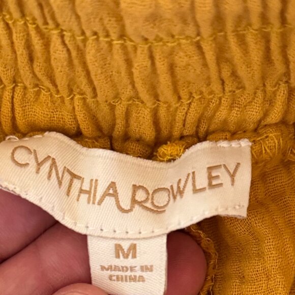 Cynthia Rowley Fringe Shorts - Picture 4 of 7